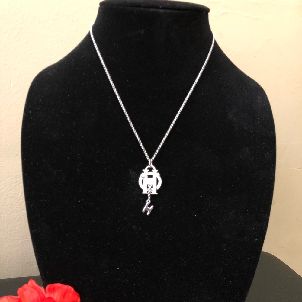 Beautiful letter H necklace